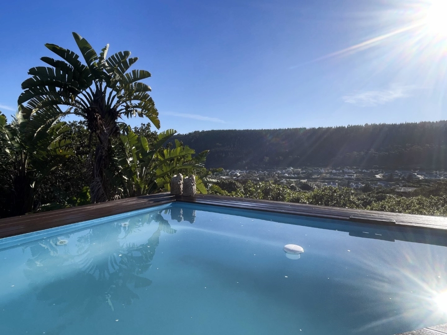 3 Bedroom Property for Sale in Meedingsride Western Cape